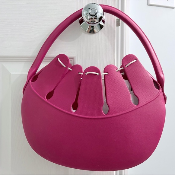 CROCS Fuchsia Shoulder Bag - Picture 3 of 6